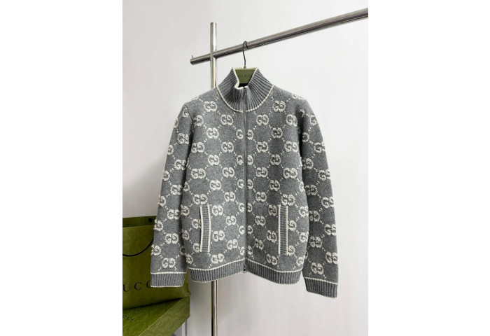 G*u*i sweater mao-17