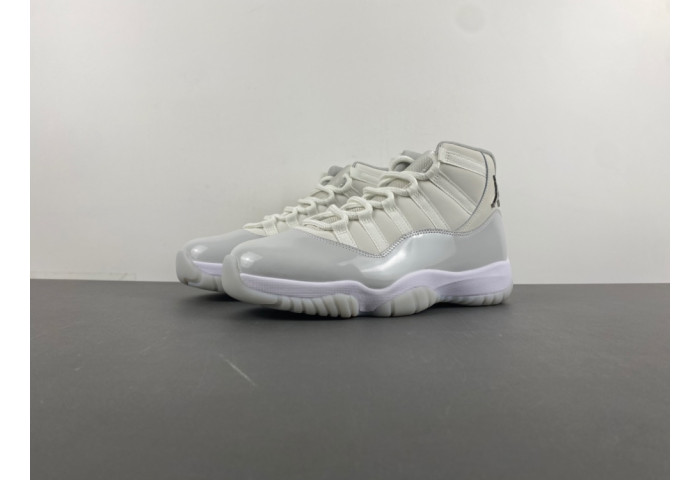 Air Jordan 11 AR0715-110