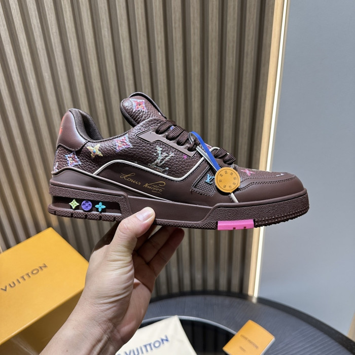 LOU1VTON SNEAKER