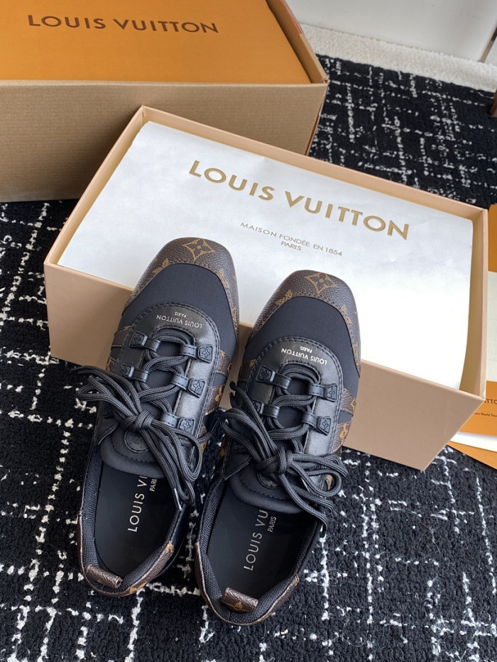 LOU1VTON SNEAKER