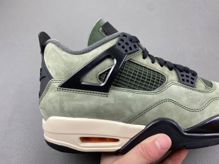 Jordan 4 Retro OG SP Undefeated (2025) IB1519-200