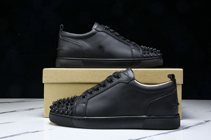 Chr1st1an loubout1n customize shoes