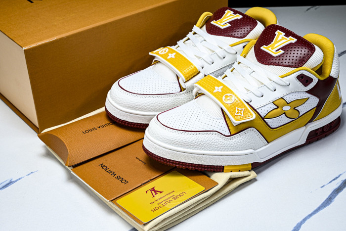 LOU1VTON SNEAKER