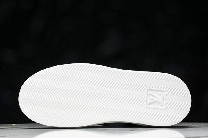 LOU1VTON SNEAKER