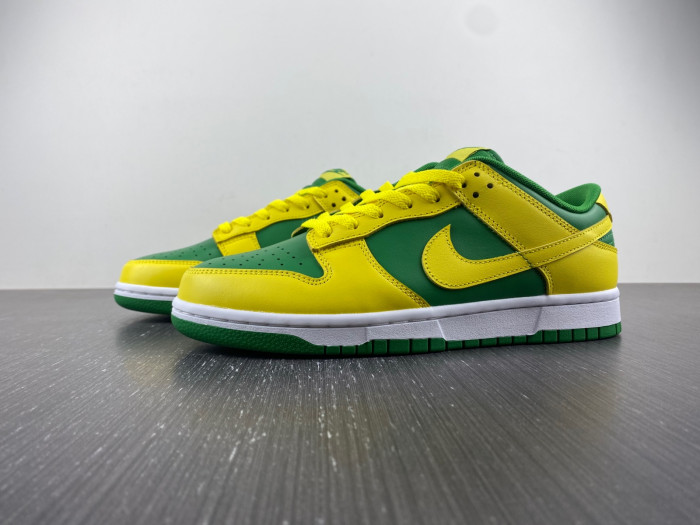 nike dunk low “reverse brazil” dv0833-300