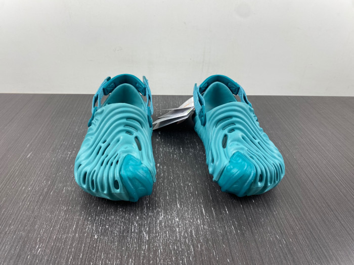 Cr0c5 pollex clog by salehe bembury urchin