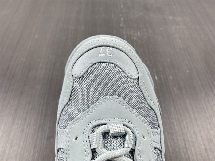 blc* triple s trainer