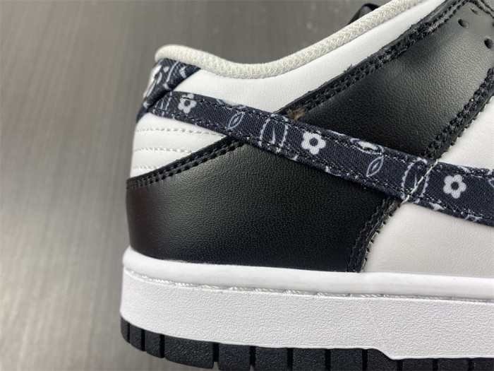 nike dunk low essential paisley pack black dh4401-100