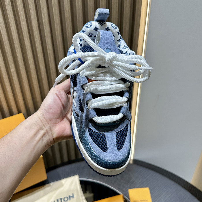 LOU1VTON SNEAKER