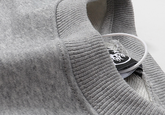 H*lst*r long sleeve 2403009