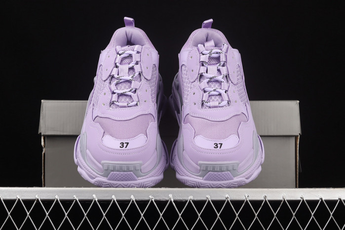 blc* triple s trainer