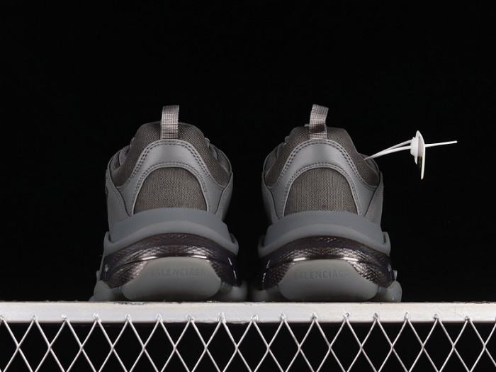 blc* triple s trainer