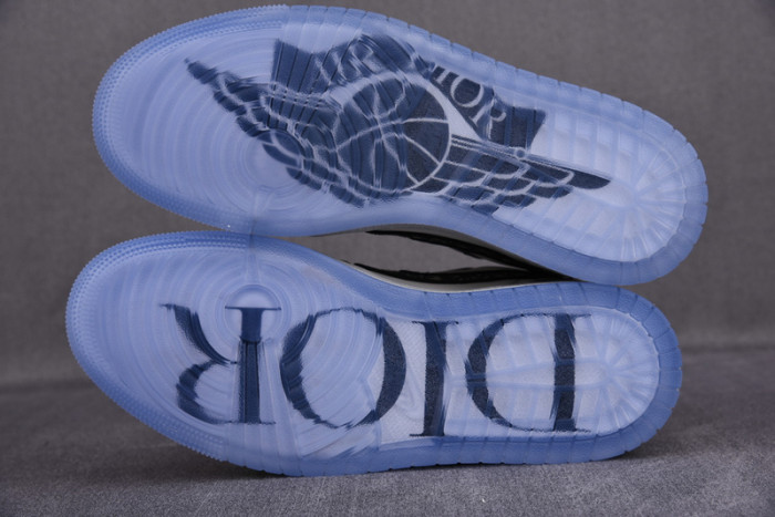 d1or x air jordan 1 low aj1 grey white black 553668 998