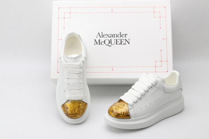 Mcqv*en oversized sneaker