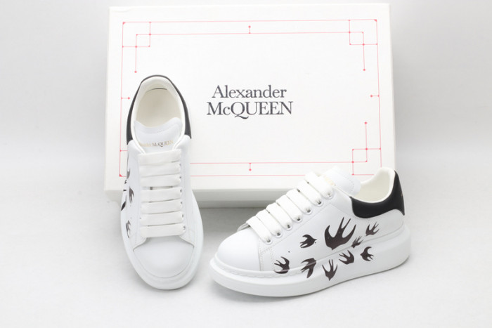 Mcqv*en oversized sneaker