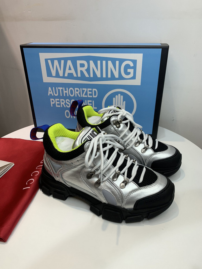 G*u*i1 journey flashtrek jewel crystal low boot