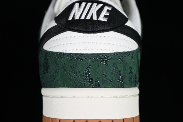 nike dunk low green snake fq8893-397