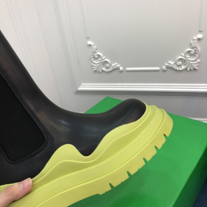 botteg*Ve*ne*ta tire leather ankle boots