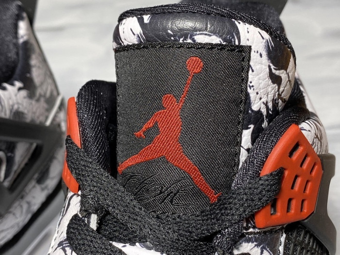 Air Jordan 4 Retro 