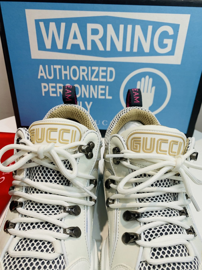 G*u*i1 journey flashtrek jewel crystal low boot