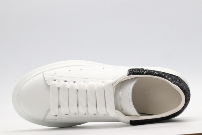 Mcqv*en oversized sneaker