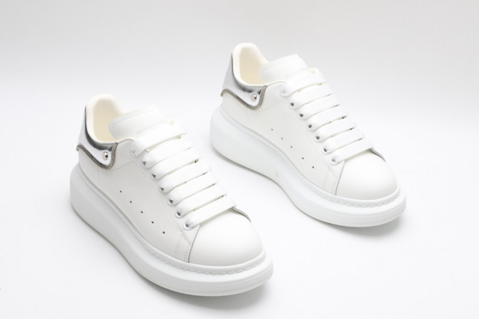 Mcqv*en oversized sneaker