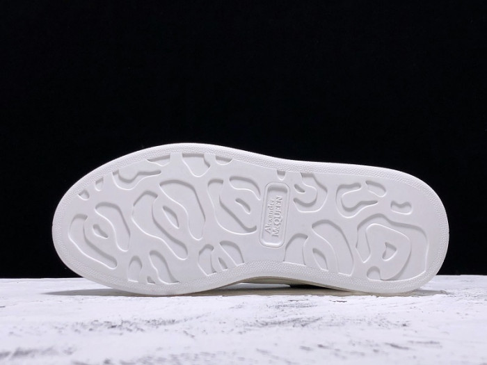 Mcqv*en oversized sneaker