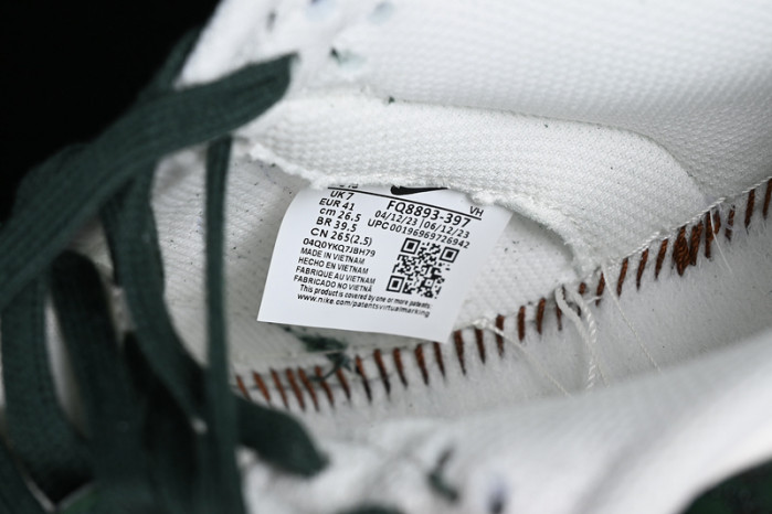 nike dunk low green snake fq8893-397