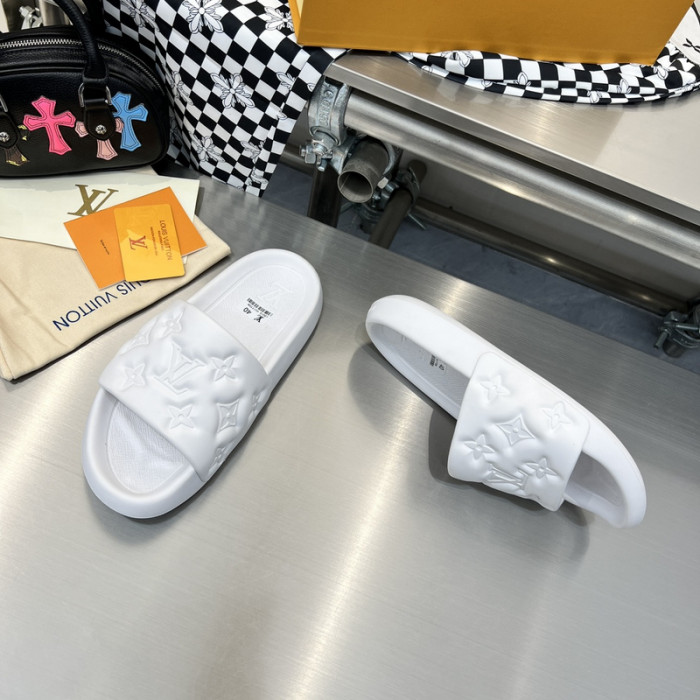 lou1_ton waterfront slide (eu35-eu45)