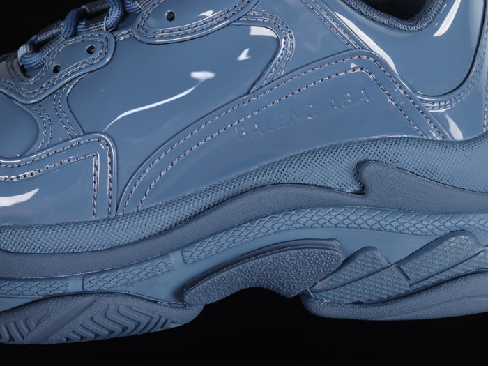 blc* triple s trainer