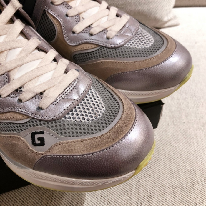 GC Suede Ultrapace Mid-top Sneaker