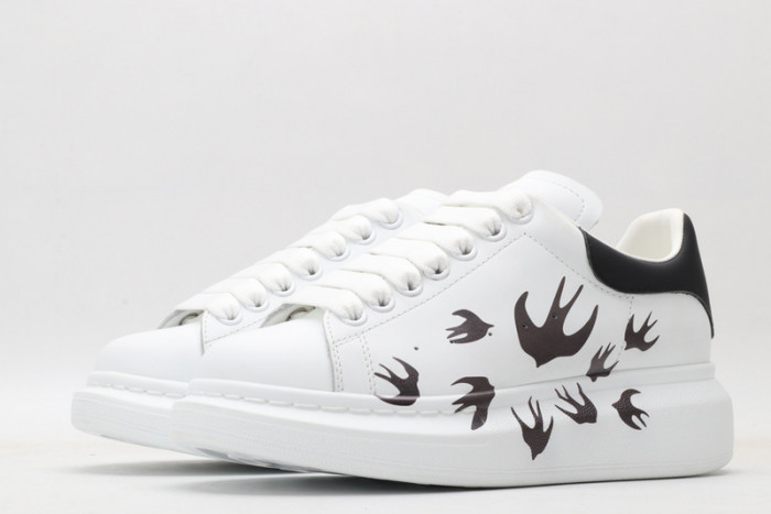 Mcqv*en oversized sneaker