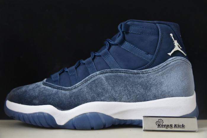air jordan 11 velvet “midnight navy” ar0715-441