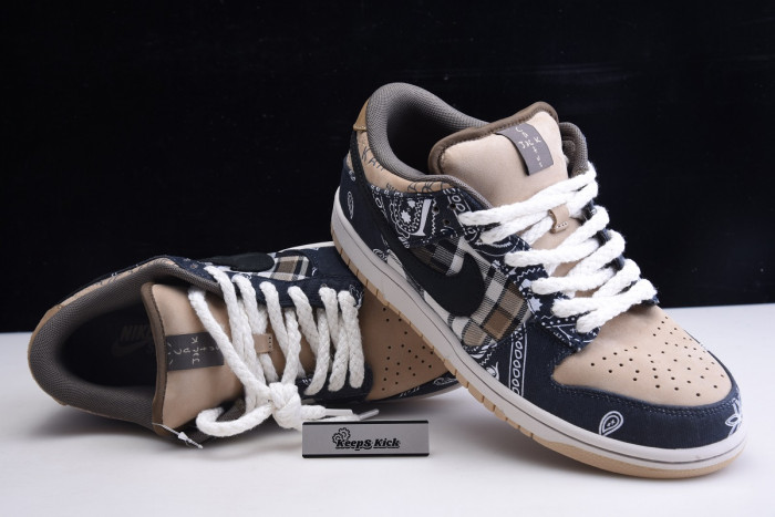travis scott nike sb dunk low ct5053-001